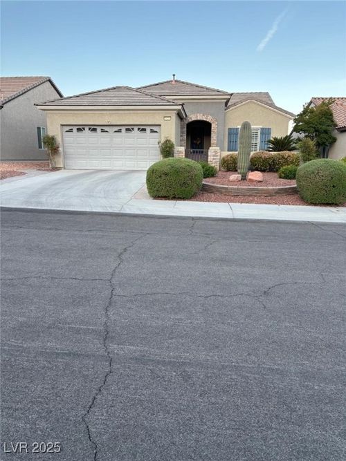 3131 Olivia Heights Ave, Henderson, NV, 89052-8576 | Card Image
