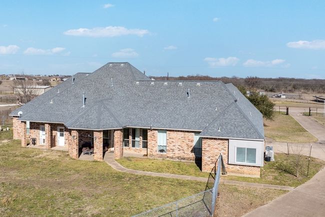 820 Alysa Ln, House other with 4 bedrooms, 5 bathrooms and null parking in Waxahachie TX | Image 37
