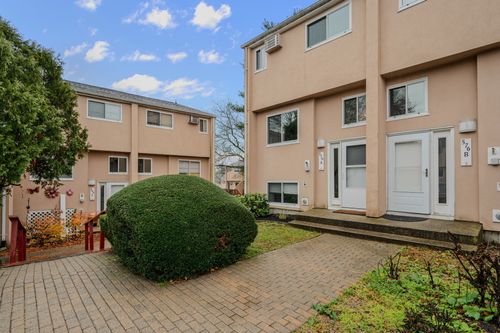 apt-a-576 Shennecossett Rd, Groton, CT, 06340-5290 | Card Image