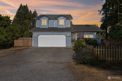 15448 Scenic Shores Drive Se, House other with 3 bedrooms, 1 bathrooms and 2 parking in Yelm WA | Image 2