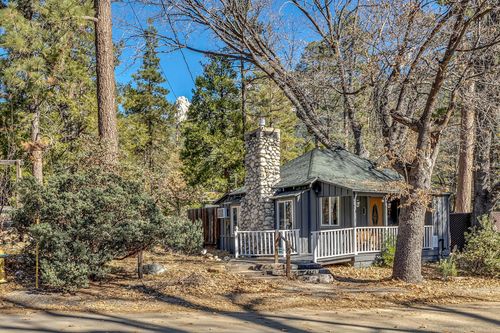 25740 Fir St, Idyllwild, CA, 92549-2656 | Card Image