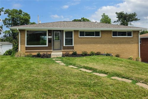 218 Garden City Dr, Monroeville, PA, 15146-1732 | Card Image