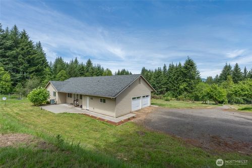 521 Bodine Rd, Kelso, WA, 98626-9491 | Card Image