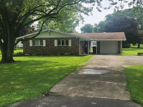 307 N James St, Goodland, IN, 47948-8120 | Card Image