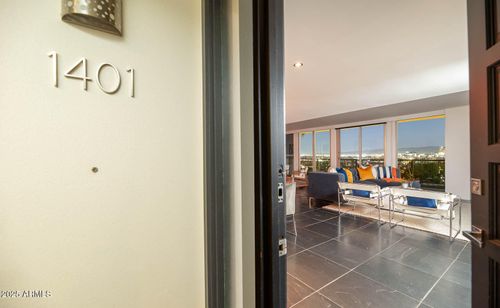 1401-2323 N Central Ave, Phoenix, AZ, 85004-1325 | Card Image