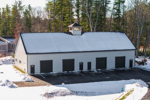 300 Exeter Rd, Hampton, NH, 03842-1003 | Card Image