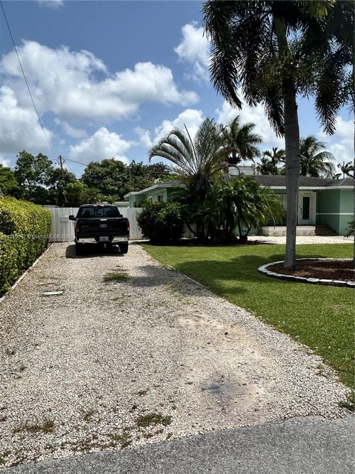 170 Nw 18th St, Homestead, FL, 33030-3217 | Card Image