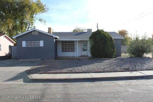 1204 N Wall Ave, Farmington, NM, 87401-6085 | Card Image
