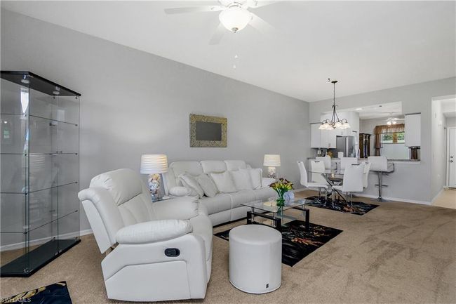 APT-3115 - 2700 Cypress Trace Cir, Condo with 2 bedrooms, 2 bathrooms and 1 parking in NAPLES FL | Image 5