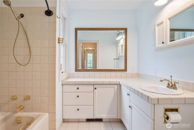 1702 24 Th Ave, House other with 3 bedrooms, 2 bathrooms and 2 parking in Longview WA | Image 13