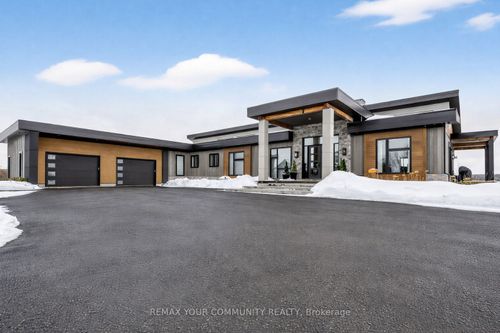 807 Ganton Rd, Uxbridge, ON, L9P1R3 | Card Image