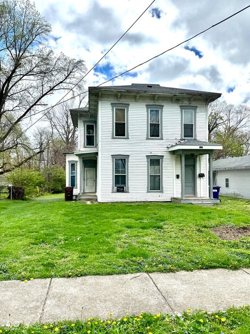1007 S Indiana St, Greencastle, IN, 46135-1956 | Card Image