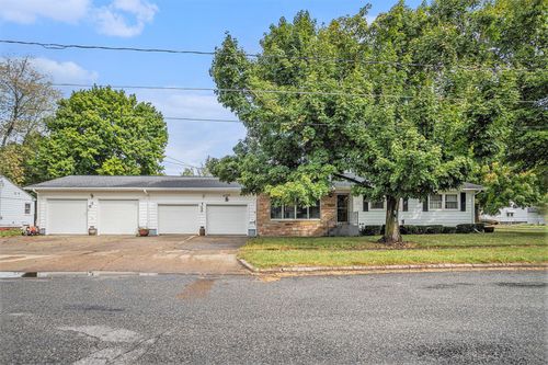 410 Franklin St, Bronson, MI, 49028-1013 | Card Image