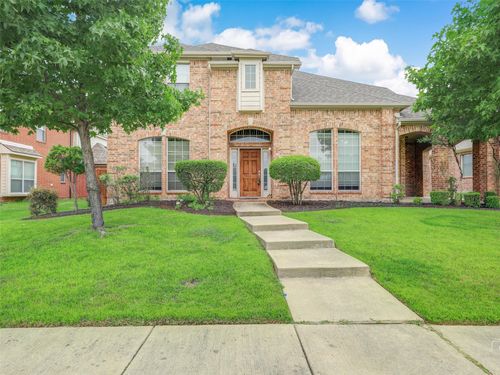1041 Crystal Lake Dr, Frisco, TX, 75036-8878 | Card Image