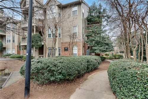 1001 Mcgill Park Ave Ne, Atlanta, GA, 30312-1289 | Card Image