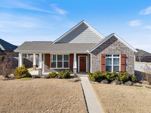 1100 Canyon Gate Dr, Siloam Springs, AR, 72761-6009 | Card Image