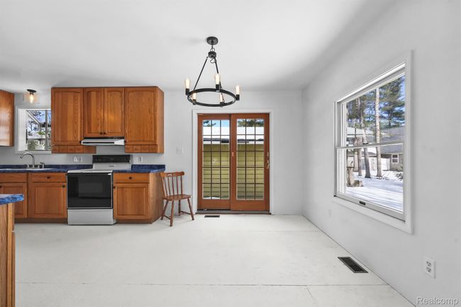 224 Elm Ave, House other with 5 bedrooms, 2 bathrooms and null parking in Roscommon MI | Image 12