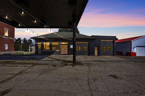 5 E Main St, Danville, OH, 43014-9807 | Card Image