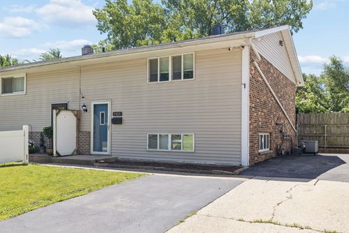 1323 Highland Ave, Lockport, IL, 60441-3313 | Card Image
