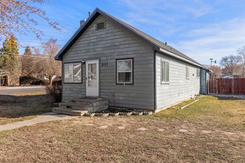 2103 Etna St, Klamath Falls, OR, 97603-4821 | Card Image