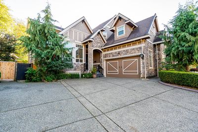 14476 75a Ave, House other with 8 bedrooms, 6 bathrooms and 6 parking in Surrey BC | Image 2