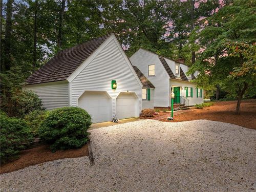3323 N Rockingham Rd, Greensboro, NC, 27407-7270 | Card Image