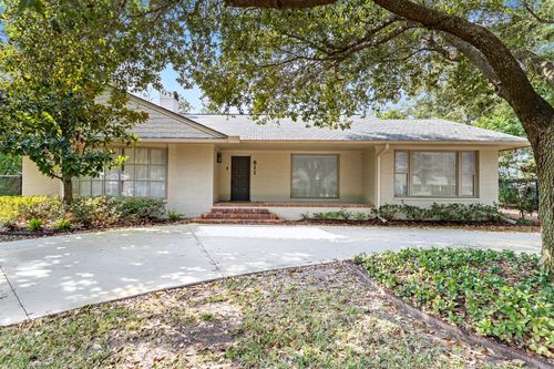 811 W Lucas Dr, Beaumont, TX, 77706-4632 | Card Image