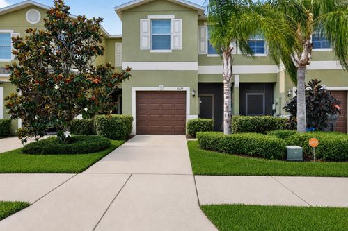 2224 Golden Falcon Dr, Ruskin, FL, 33570-7951 | Card Image