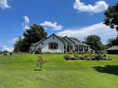 246 Betty Boyd Ln, Atoka, TN, 38004-7155 | Card Image