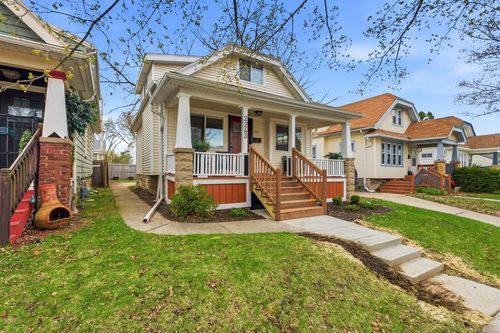 2243 S 63rd St, West Allis, WI, 53219-2057 | Card Image