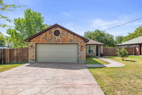 306 E Cotter Ave, Alvarado, TX, 76009-4931 | Card Image