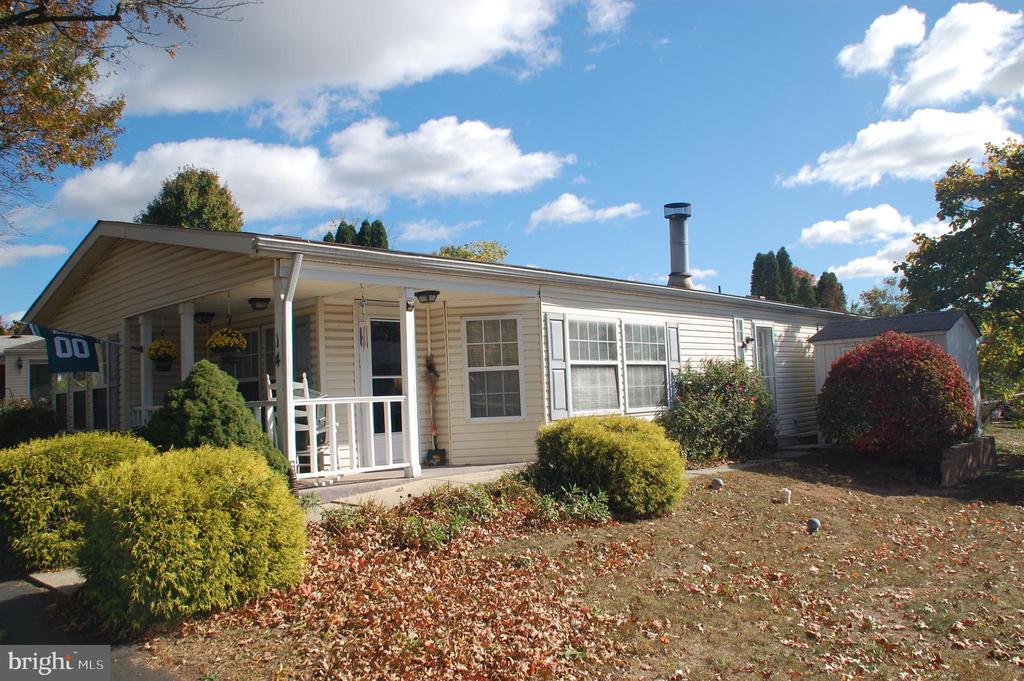 Asheton Ln, Souderton, PA 18964