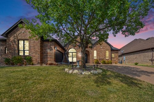 11029 Hawkins Home Blvd, Benbrook, TX, 76126-4746 | Card Image
