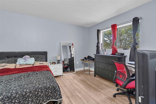 APT-207 - 251 Palm Cir W, Condo with 2 bedrooms, 1 bathrooms and null parking in Pembroke Pines FL | Image 18