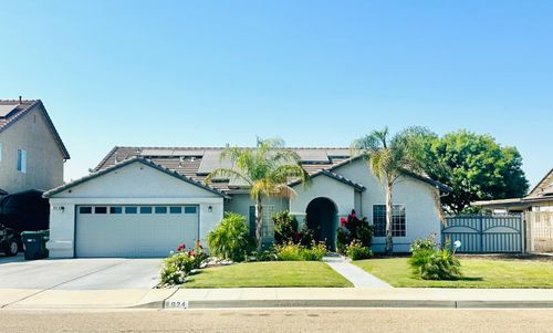 924 Palm Avenue, Fowler, CA, 93625 | Card Image