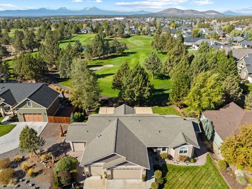 4331 Sw Callaway Ct, Redmond, OR, 97756-1393 | Card Image