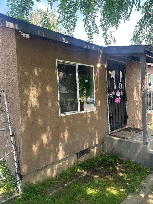 23072 Bruce Dr, Strathmore, CA, 93267 | Card Image