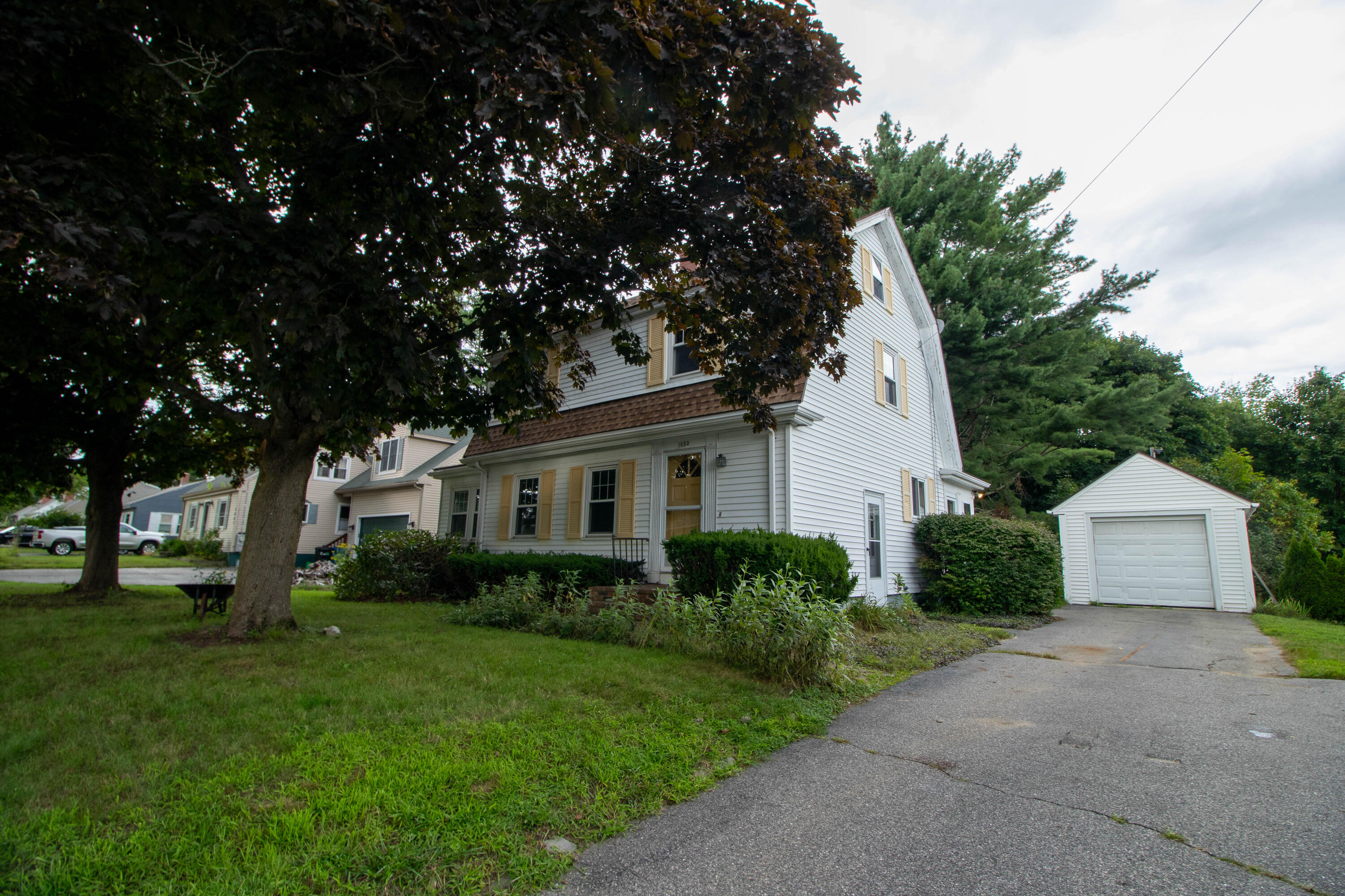 Washington Ave, Portland, ME 04103
