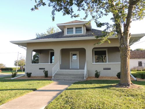 194 Church St, GERMAN VALLEY, IL, 61039-9016 | Card Image