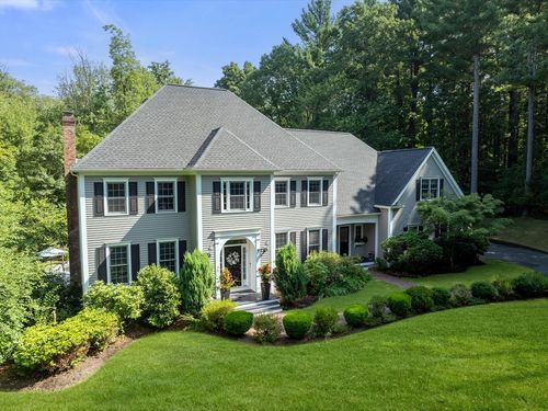 9 Wentworth Dr, Southborough, MA, 01772-4009 | Card Image