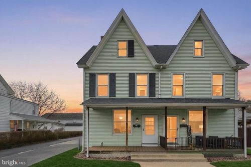 428 Reno Ave, NEW CUMBERLAND, PA, 17070-1876 | Card Image