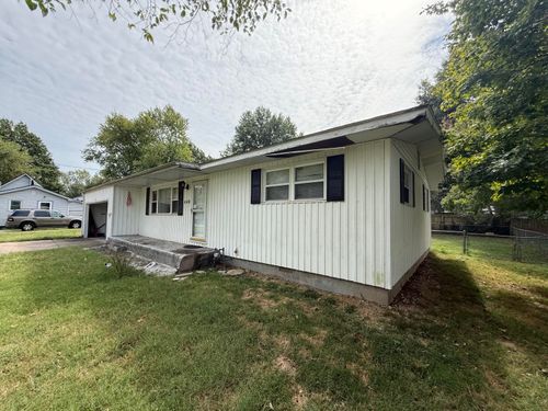 440 W Olive St, Republic, MO, 65738-1451 | Card Image