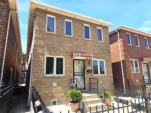 c-2604 S Emerald Ave, Chicago, IL, 60616-2525 | Card Image