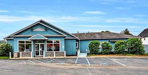 6 Country Club Rd, Oneonta, NY, 13820-1005 | Card Image