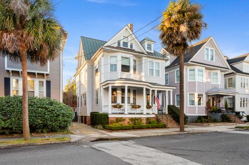 9 Colonial Street, Charleston, SC, 29401 | Card Image