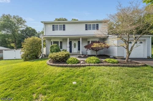 119 Sunrise Ter, Washington, NJ, 07882-1641 | Card Image