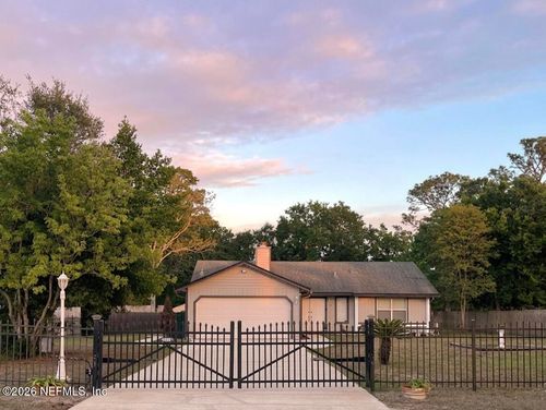 7965 Cholo Trl, Jacksonville, FL, 32244-5429 | Card Image