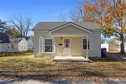 107 Nw 16th Street, Blue Springs, MO, 64015 | Card Image