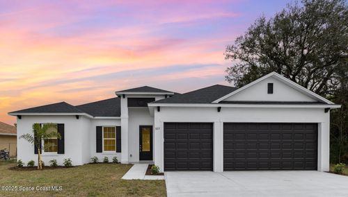 185 Meadow Ave Se, Palm Bay, FL, 32909-3724 | Card Image