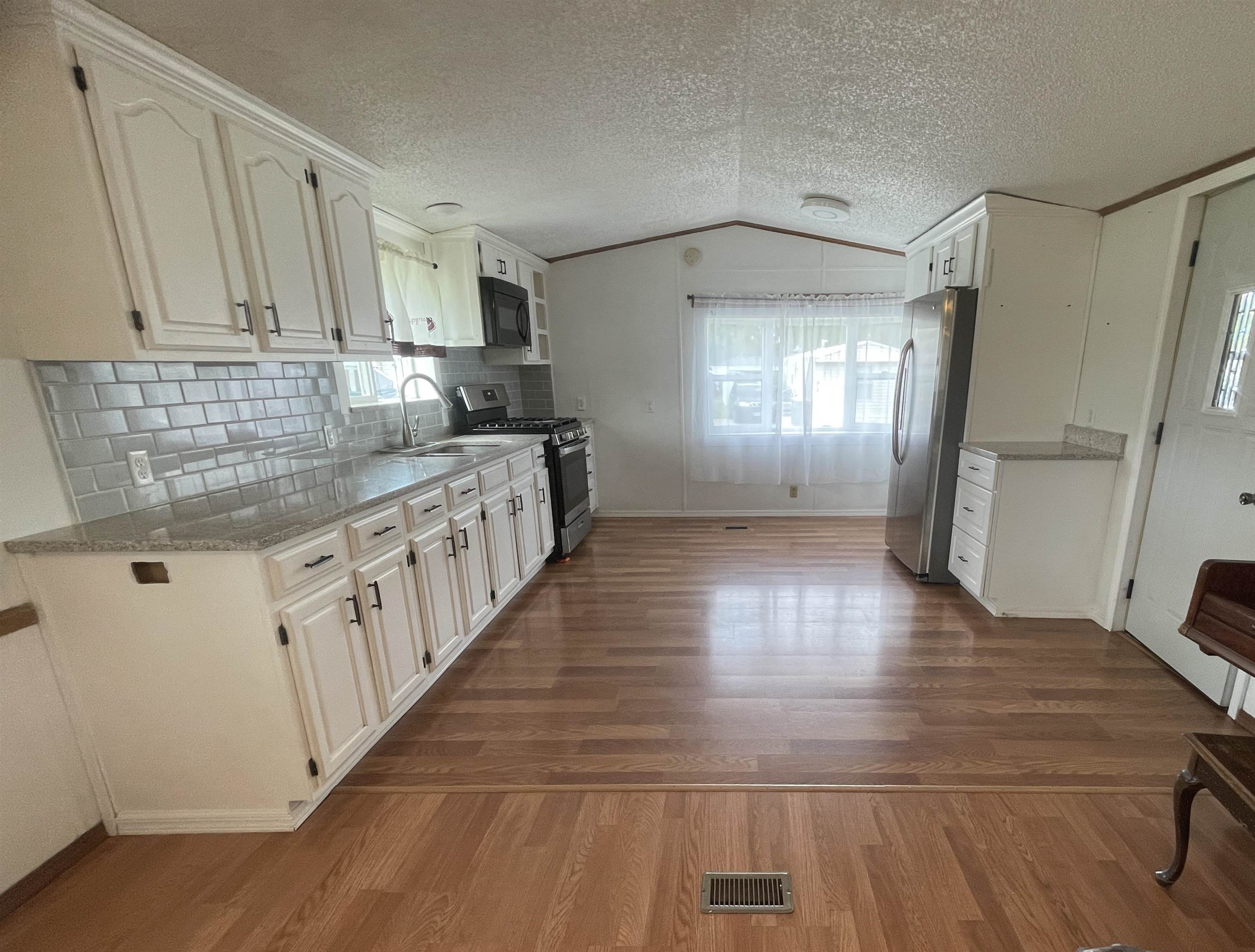 Residential in Sumpter 4